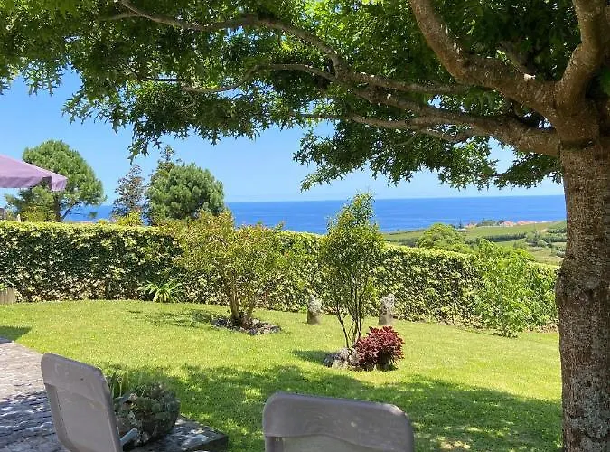 Near The Clouds - Refugio *