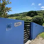 Near The Clouds - Refugio * Nordeste (Azores)