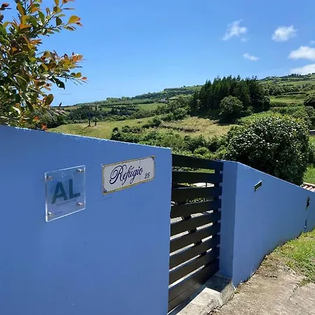 Near The Clouds - Refugio * Nordeste (Azores)