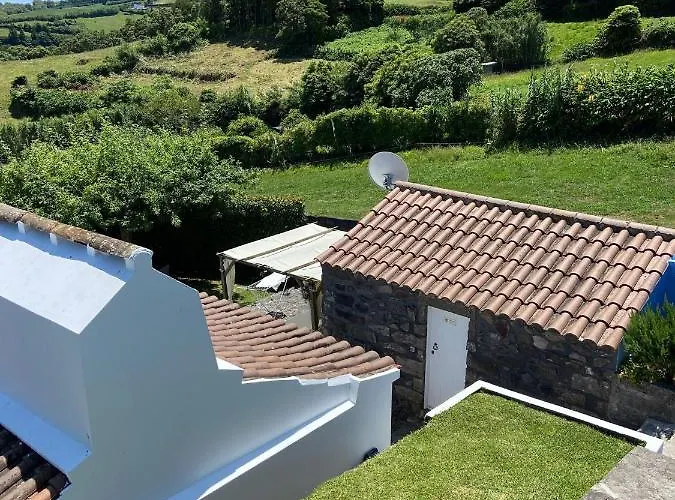 Near The Clouds - Refugio *